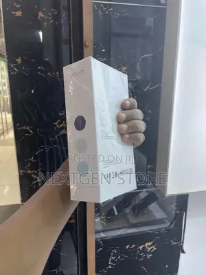 New Vivo Y19 128 GB Black