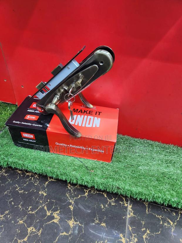 Three Lever Union Door Lock - main view