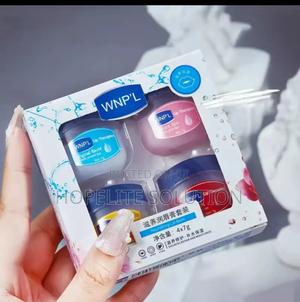 Natural Lip Balm Moisturizing Lipstick - thumbnail 2