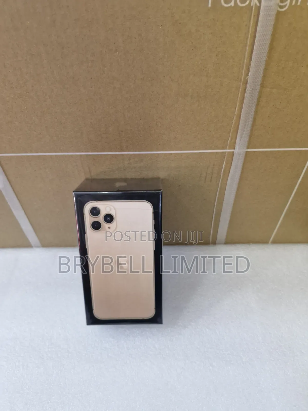 New Apple iPhone 11 Pro 256 GB Gold
