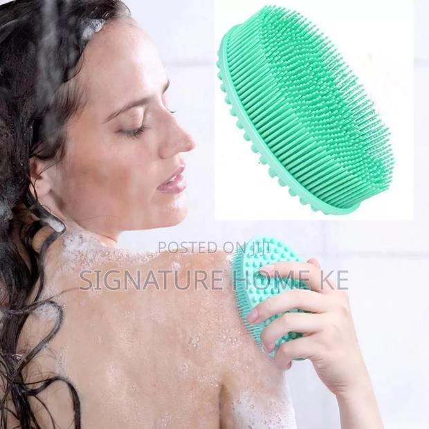 Silicone Bath Brush - thumbnail 4