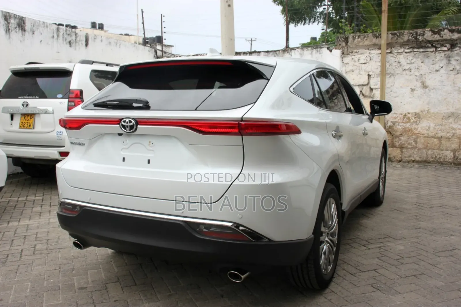 Toyota Harrier 2024 White