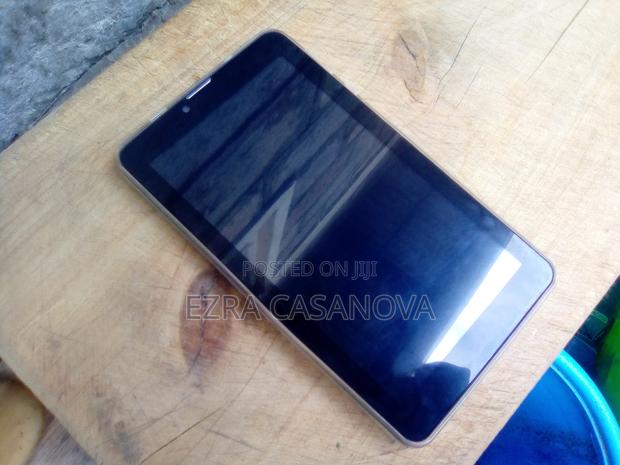 Tablet Selling and Its Accessories - main view