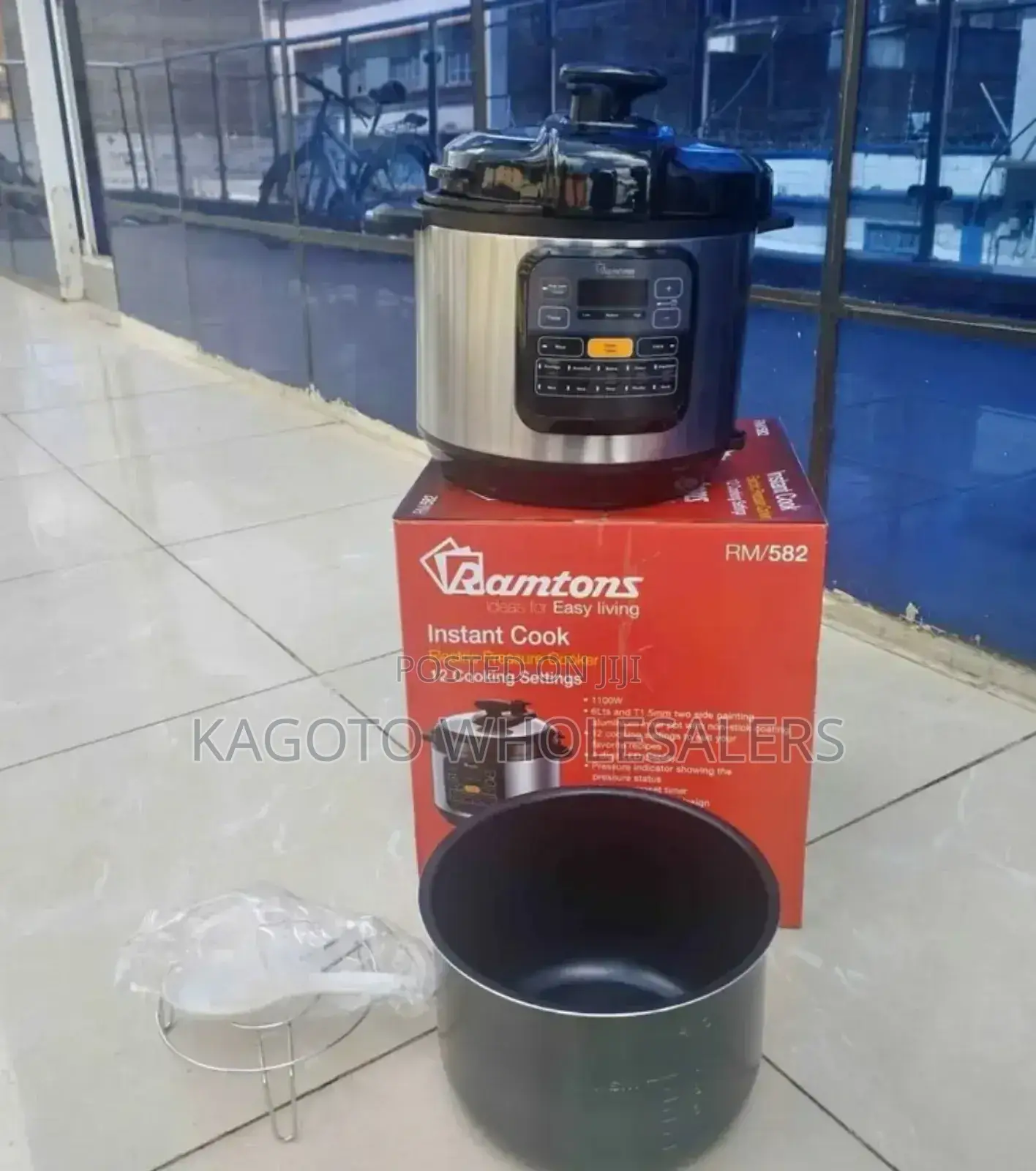 New Model Ramtoms Pressure Cooker Rm/582
