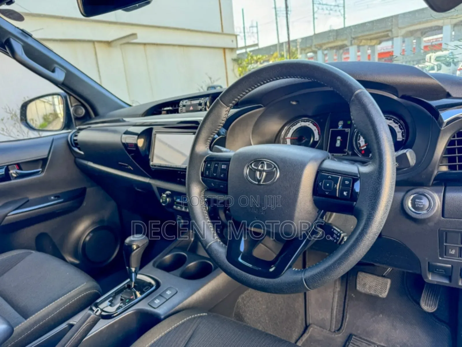 Toyota Hilux 2019 Black