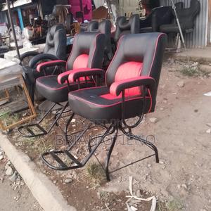 :Rotating Styling Seats Simple - thumbnail 2