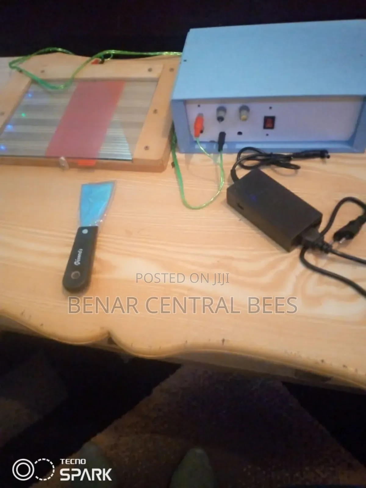 Bee Venom Collector Machines