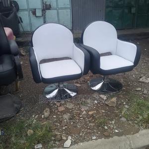 ; Hydraulic Styling Seats - thumbnail 2