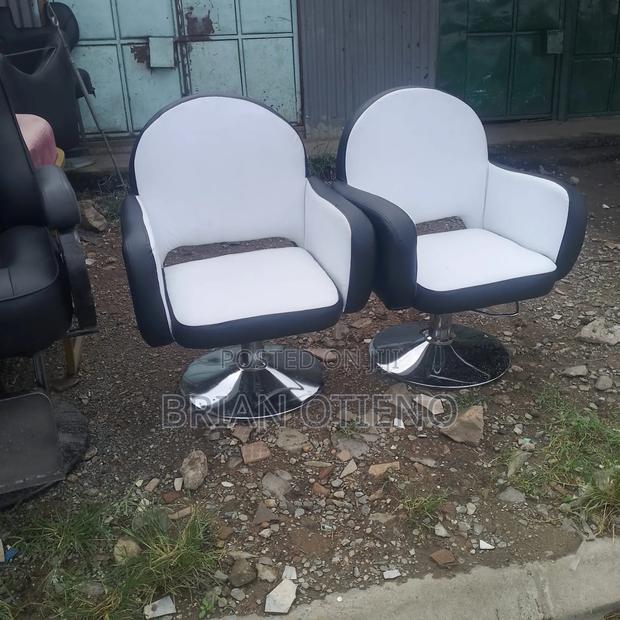 ; Hydraulic Styling Seats - main view