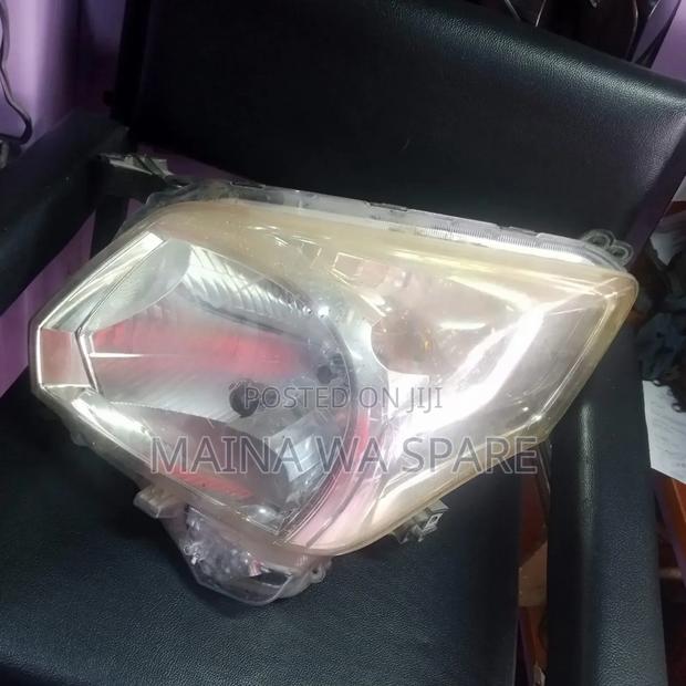 Suzuki Spacia Headlights - thumbnail 3