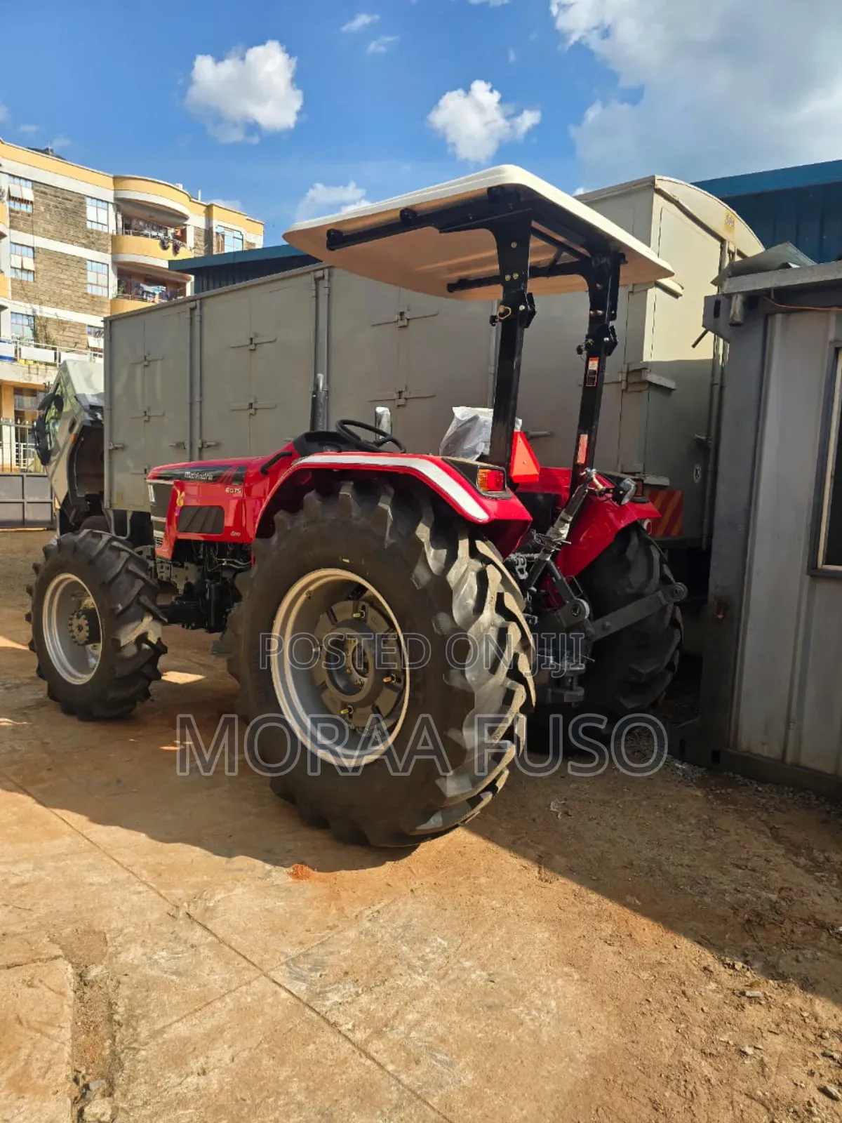 Mahindra Tractor