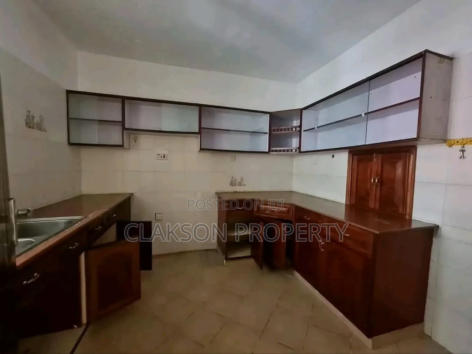 4bdrm Maisonette in Kilimani for rent