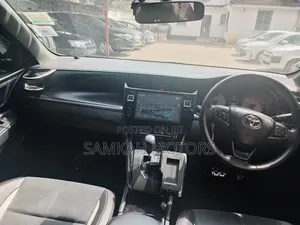 Toyota Harrier 2017 Black