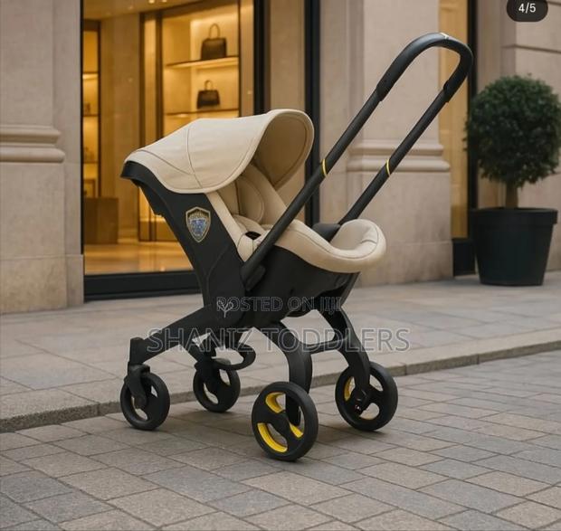 Infant to Toddler Stroller / 4 in 1 Stroller - main view