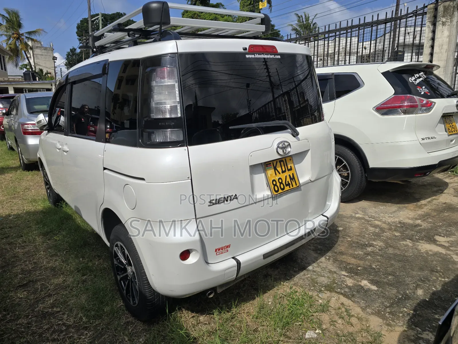 Toyota Sienta 2016 White