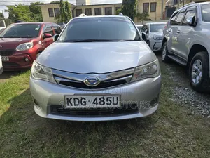Toyota Corolla Fielder 2015 Silver