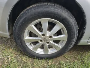 Toyota Corolla Fielder 2015 Silver