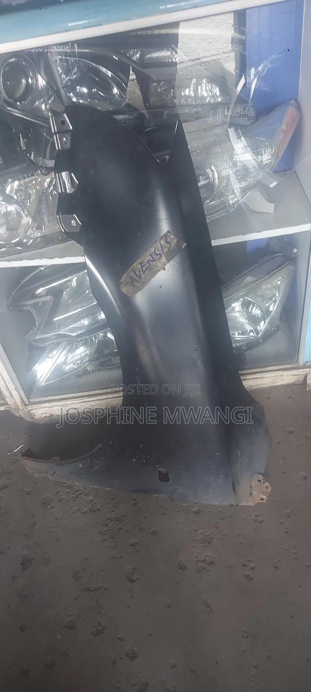 Toyota Avensis Old Model Wing/Fender Left Side