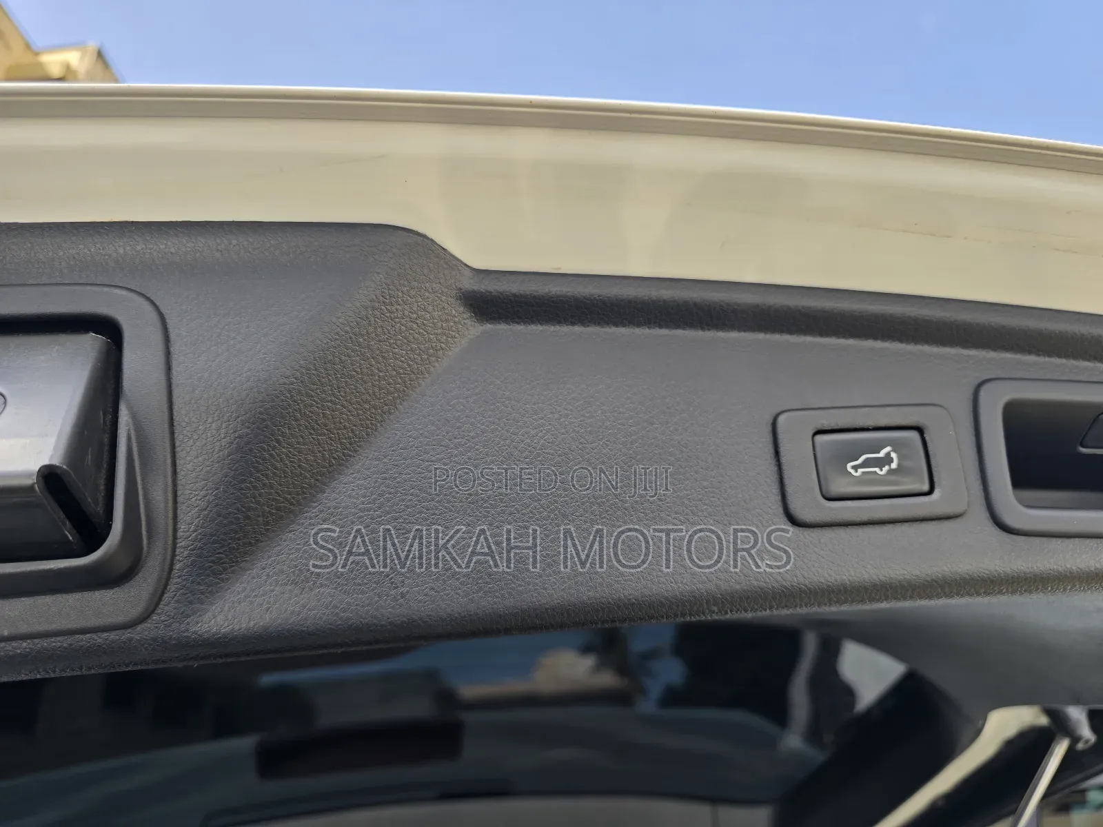 Subaru Forester 2017 White