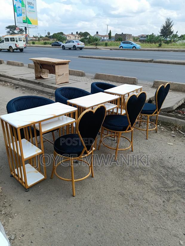 Manicure Set, Black Gold, and White Table  - thumbnail 2