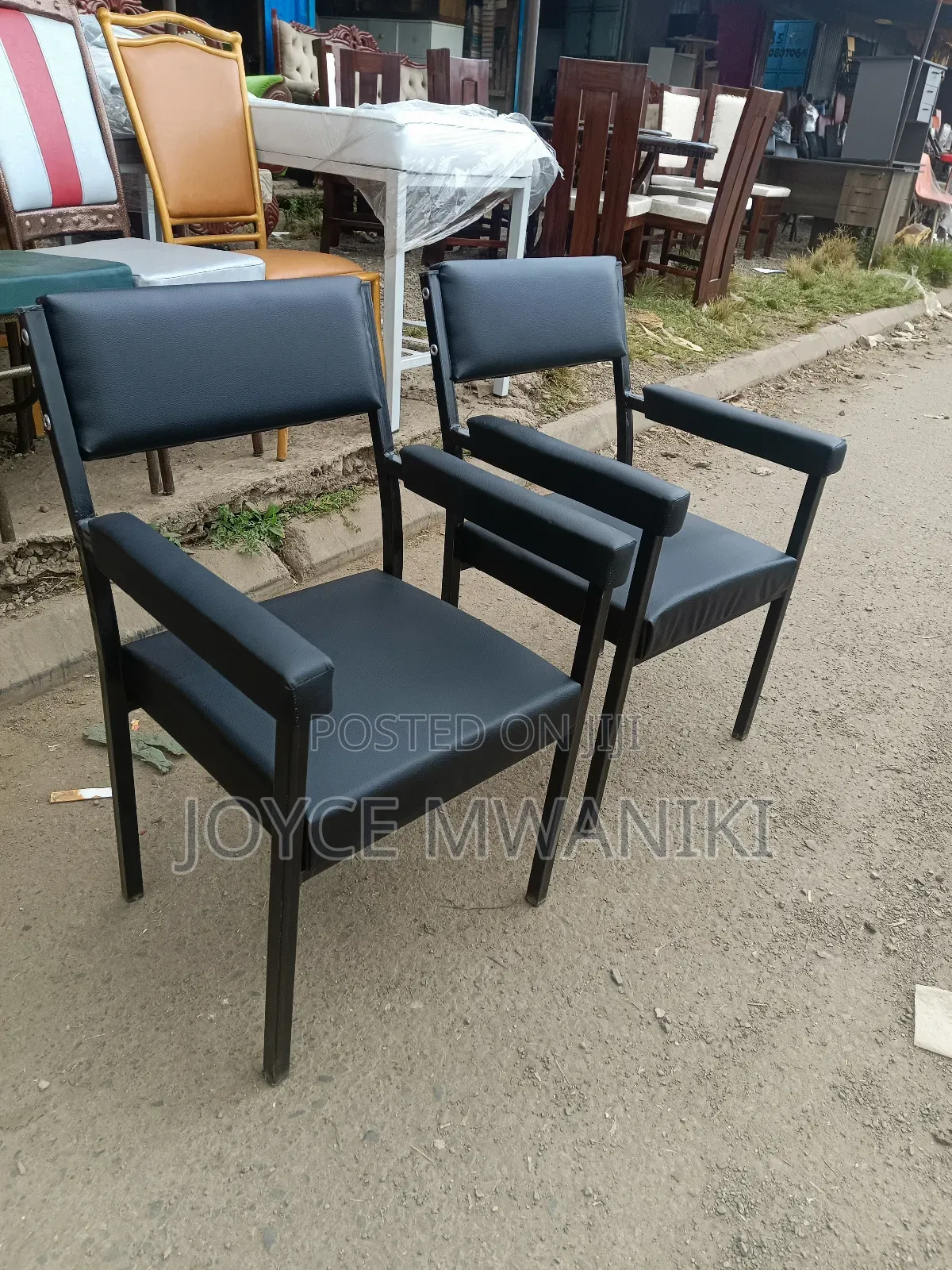 Caterina Seats With Armrest or Office Seats