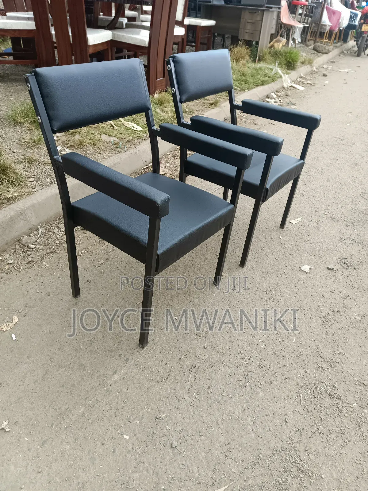 Caterina Seats With Armrest or Office Seats