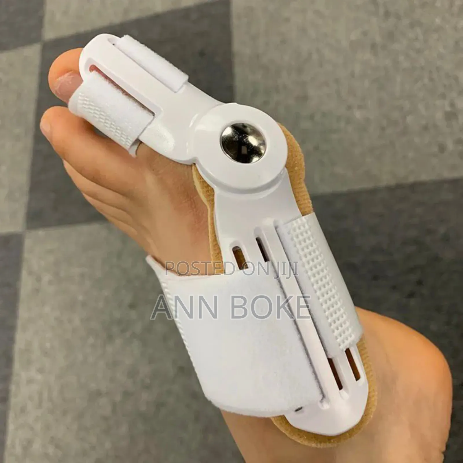 *Big Toe Adjusters* Straightens Bent Toes Aligns Toes