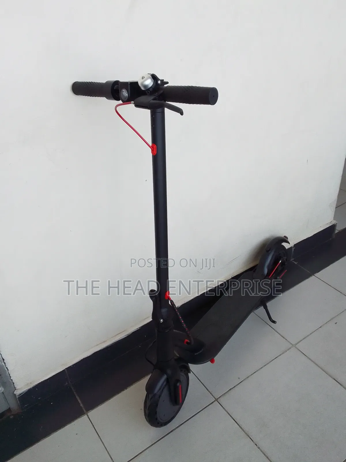 Best Priced Electric Scooter Rechargeable 30km/H Speed
