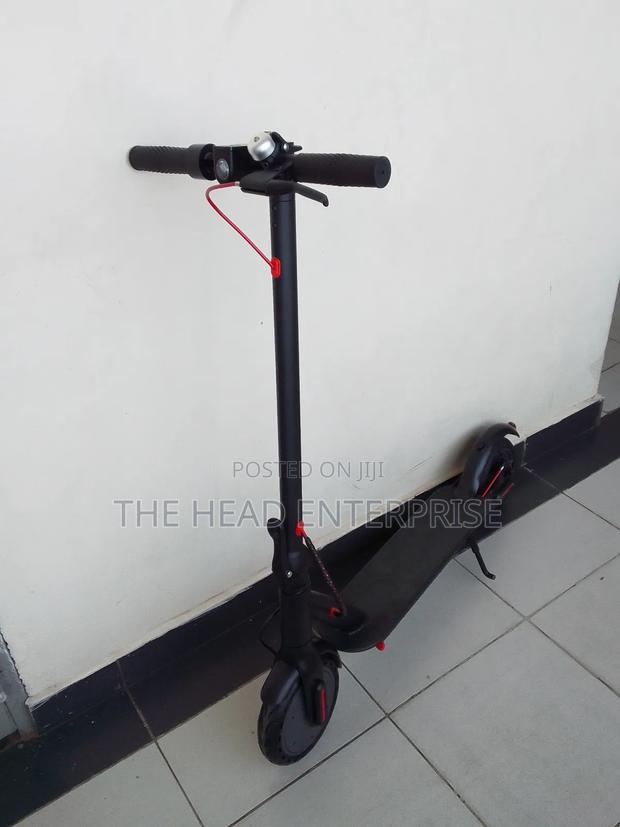 Best Priced Electric Scooter Rechargeable 30km/H Speed - thumbnail 3