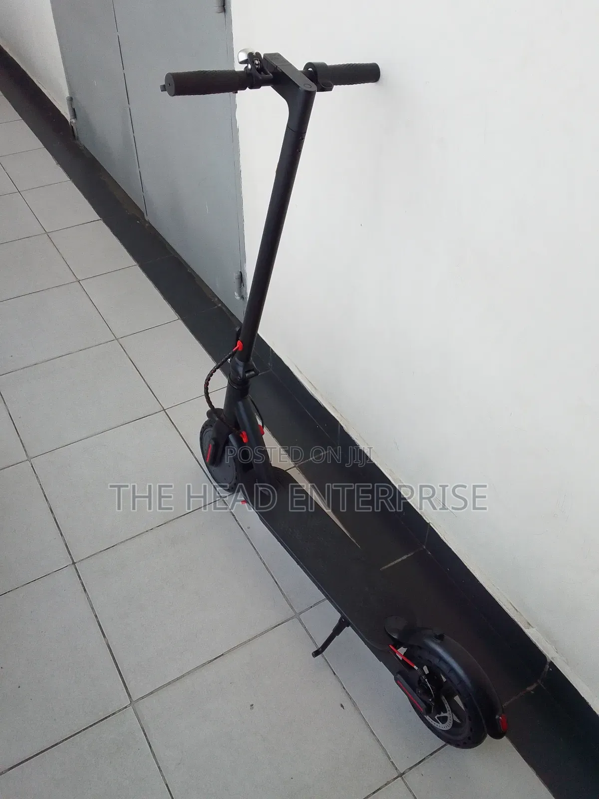 Electric 8.5 Honey Comb Wheels Scooter in Nairobi Recharged
