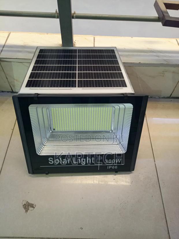 Jsot 300w Solar Light Flood Light Ip67 Waterproof - main view