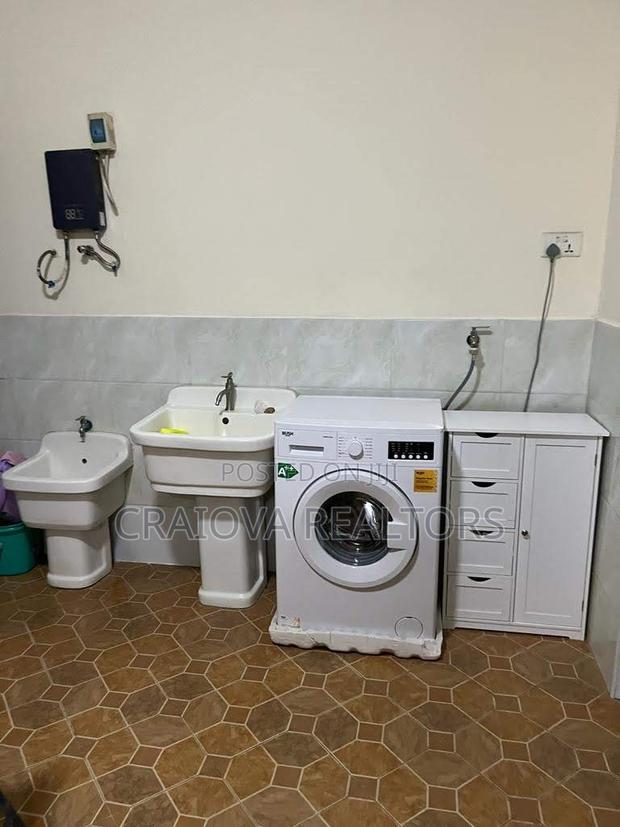 Furnished 3bdrm Penthouse in Valley Arcade for rent - thumbnail 9