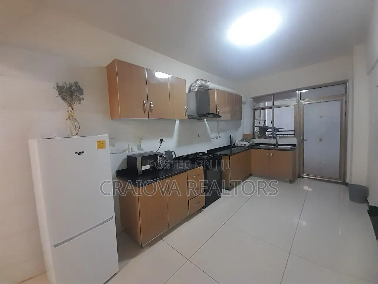 Furnished 3bdrm Penthouse in Valley Arcade for rent