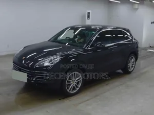 Porsche Cayenne Base AWD 2018 Black