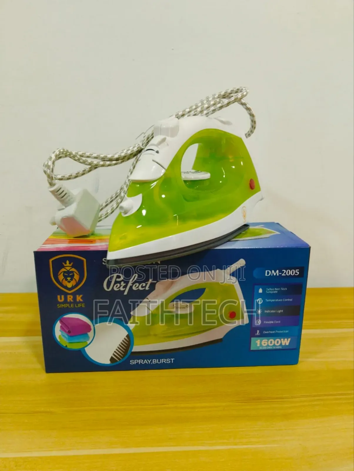 Urk Steam Iron Box