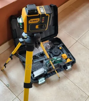 Dewalt Laser Level/Tripod Laser Level Machine