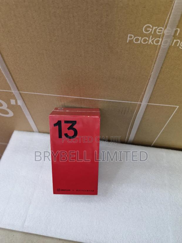 New OnePlus 13 512 GB White - main view
