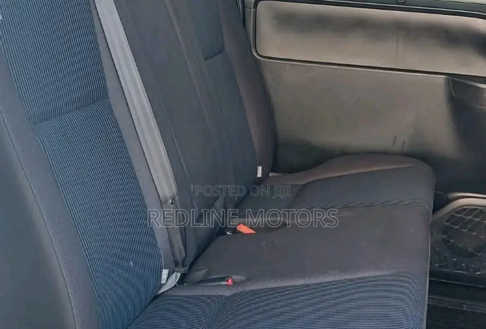 Toyota Voxy 2018 Silver