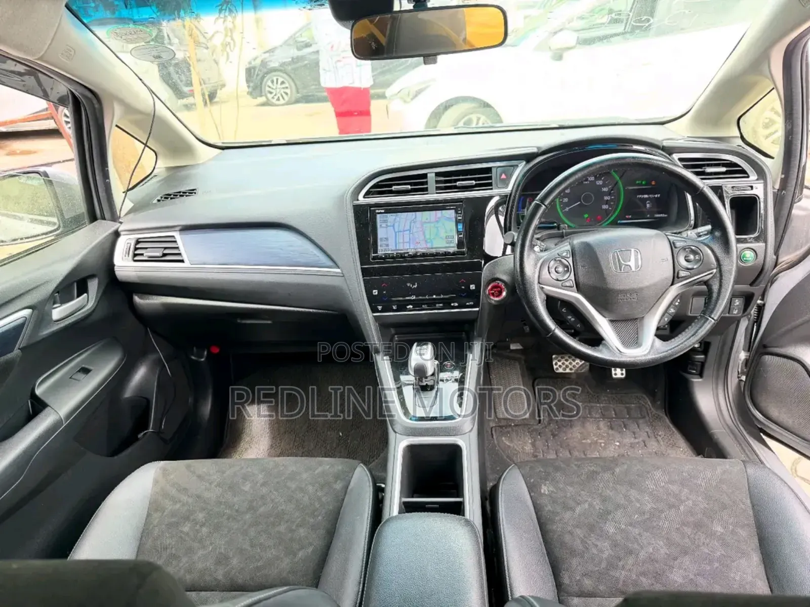 Honda Shuttle 2018 Silver