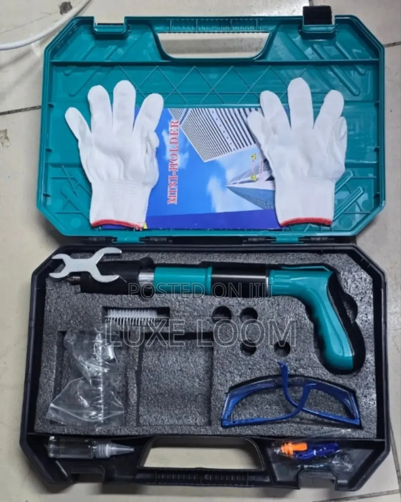 Manual Nail Gun Machine