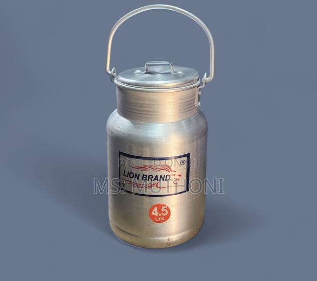 Lion Brand Aluminum Milk Can 4.5ltrs Plain.