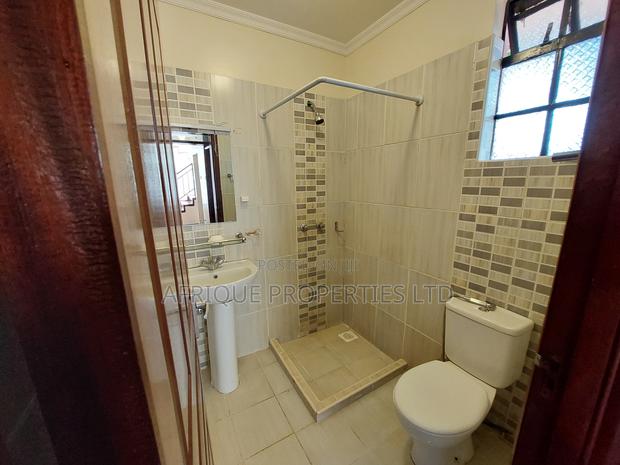 4bdrm Villa in Kiambu Road, Thindigua/Kasarini for rent - thumbnail 11