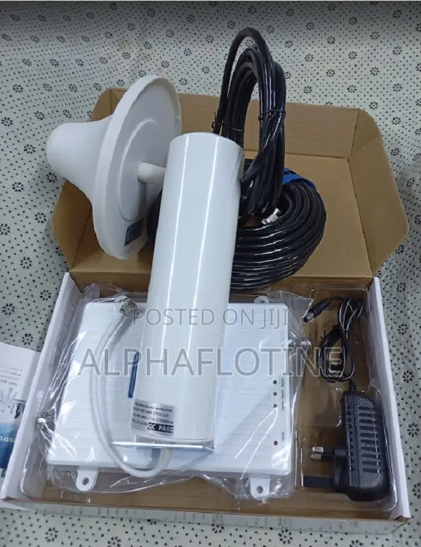 GSM Booster Repeater 900 1800 2100 MHZ Tri- Band GSM