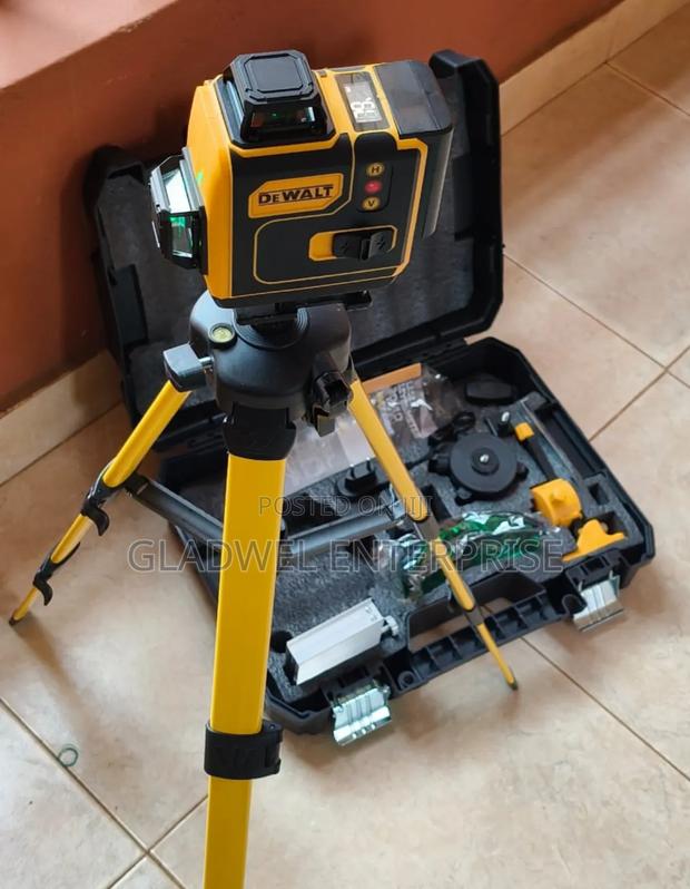 Original Dewalt Cross Laser Level Cordless - main view