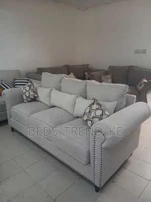 Gray 3 Seater Butterfly Seat