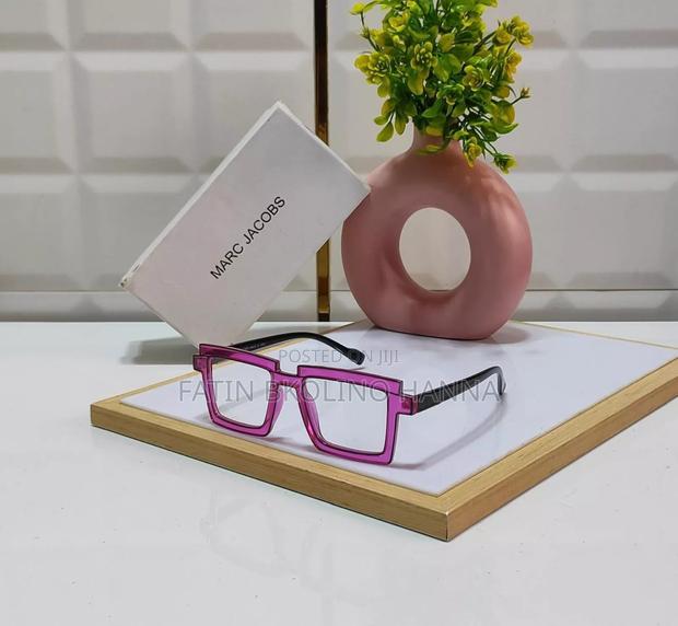 New Designer Colored Frames Sunglass - thumbnail 3