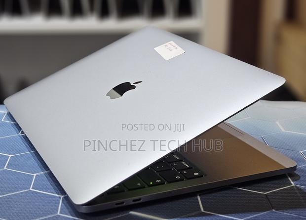 Laptop Apple MacBook Pro 2022 M2 8GB Intel Core I5 SSD 256GB - thumbnail 8