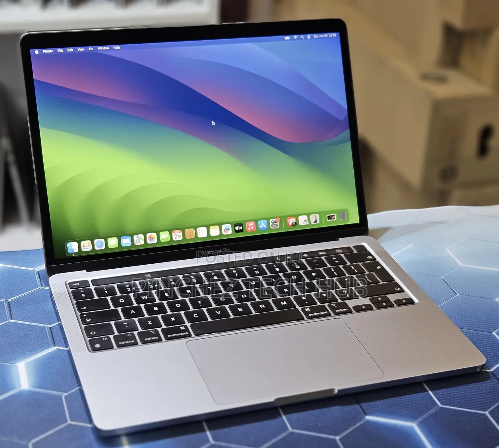 Laptop Apple MacBook Pro 2022 M2 8GB Intel Core I5 SSD 256GB