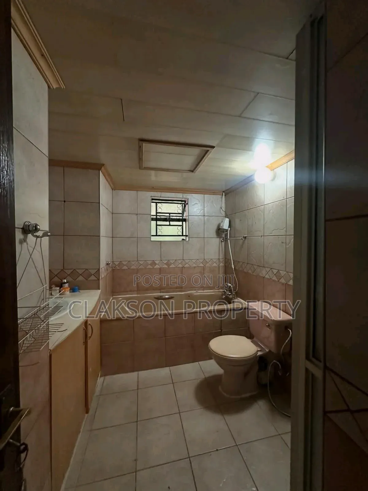 4bdrm Townhouse / Terrace in Lavington for rent