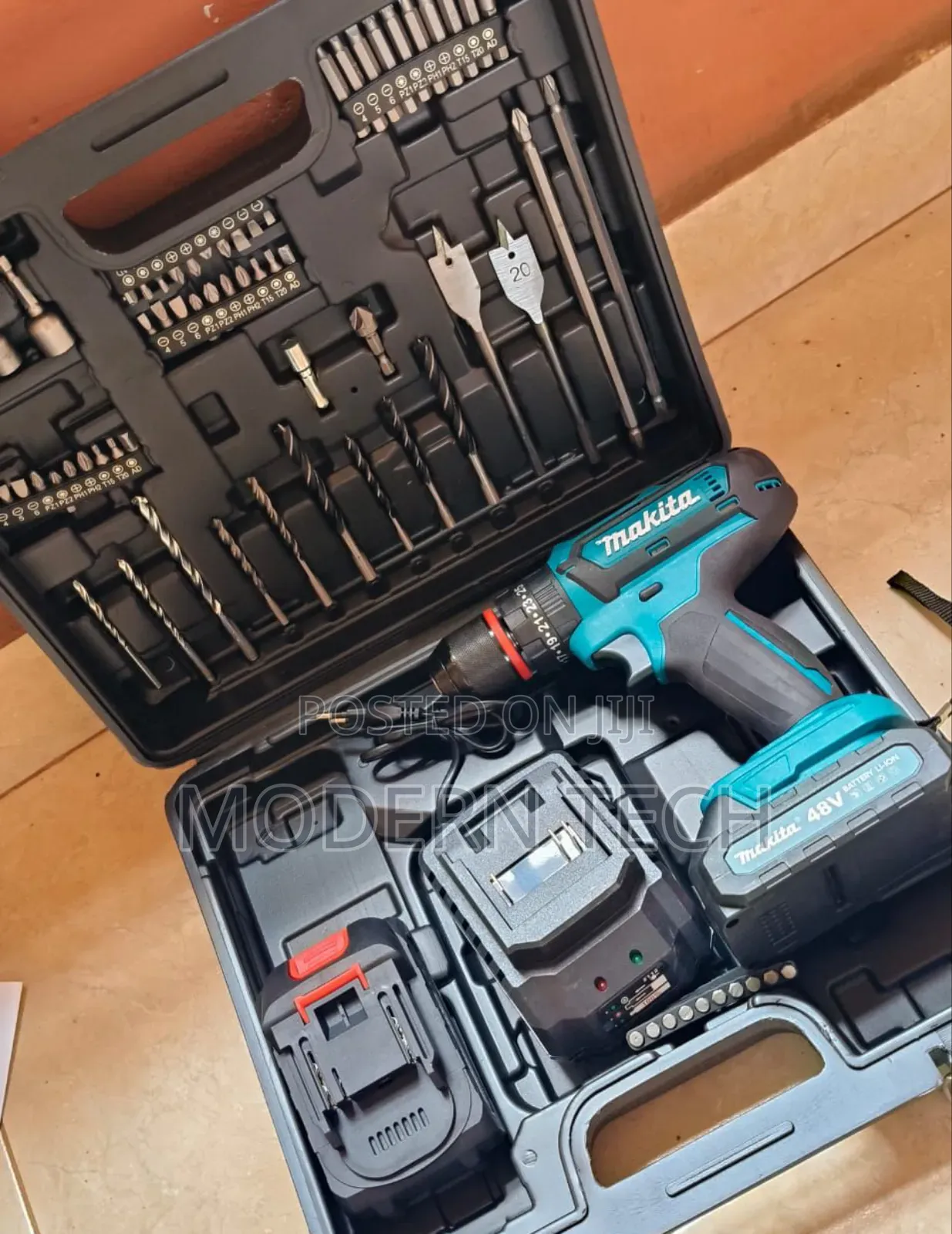 Makita 88v Cordless Drill